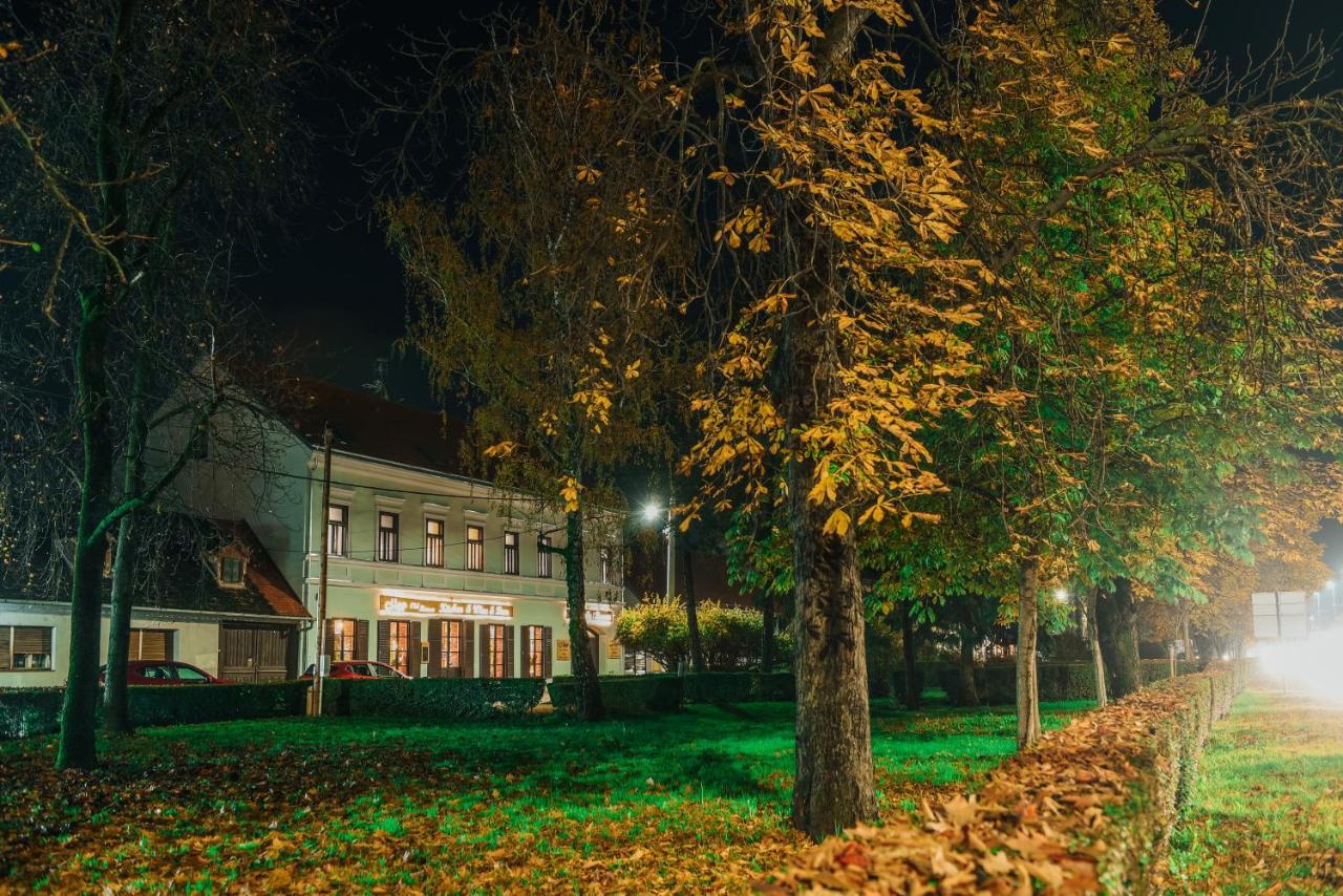 Chop Old House Hotel Velika Gorica Exterior foto